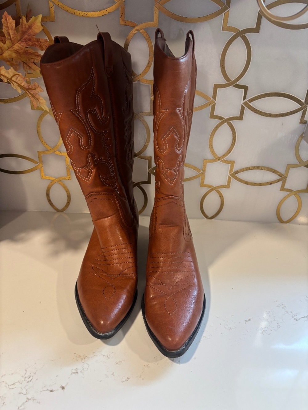 Women’s Brown Western Cowboy Boots Size 11 – Embroidered Pointed Toe